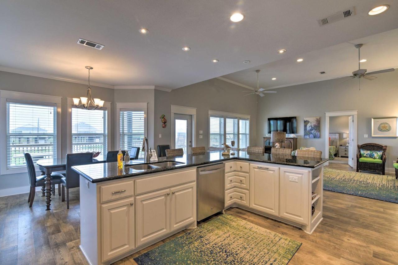 Coastal Port Bolivar Home - Walk To Beach! Luaran gambar